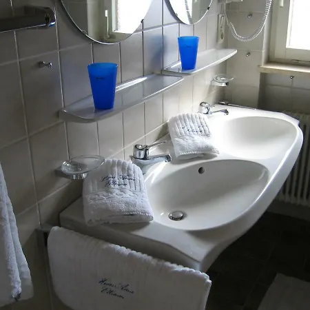 Haus Anne Дом отдыха Элльмау